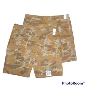 NEW Lot of 2 Dip Camouflage Cargo Shorts